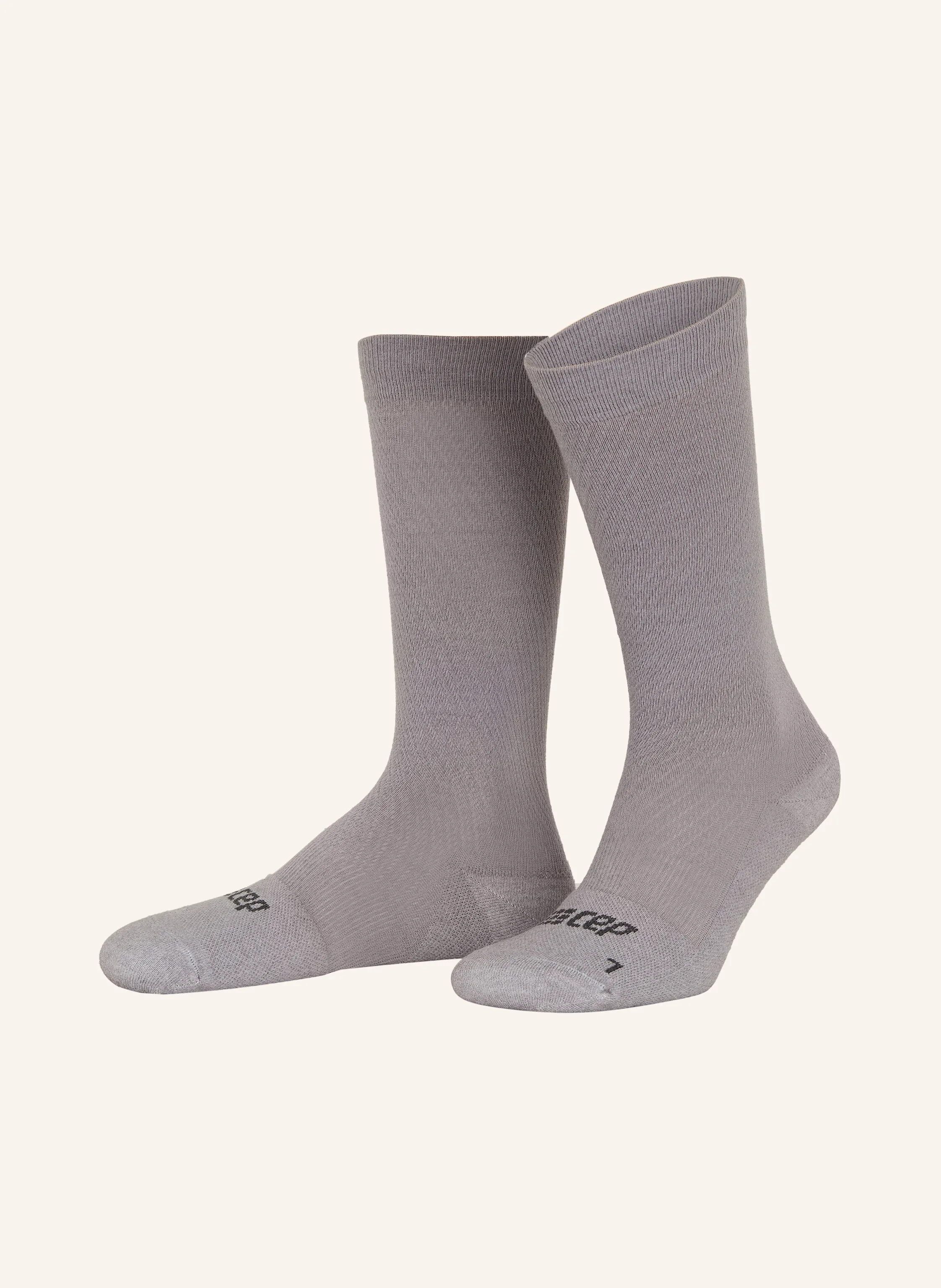 cep Socken FLIGHT COMPRESSION - TALL mit Merinowolle