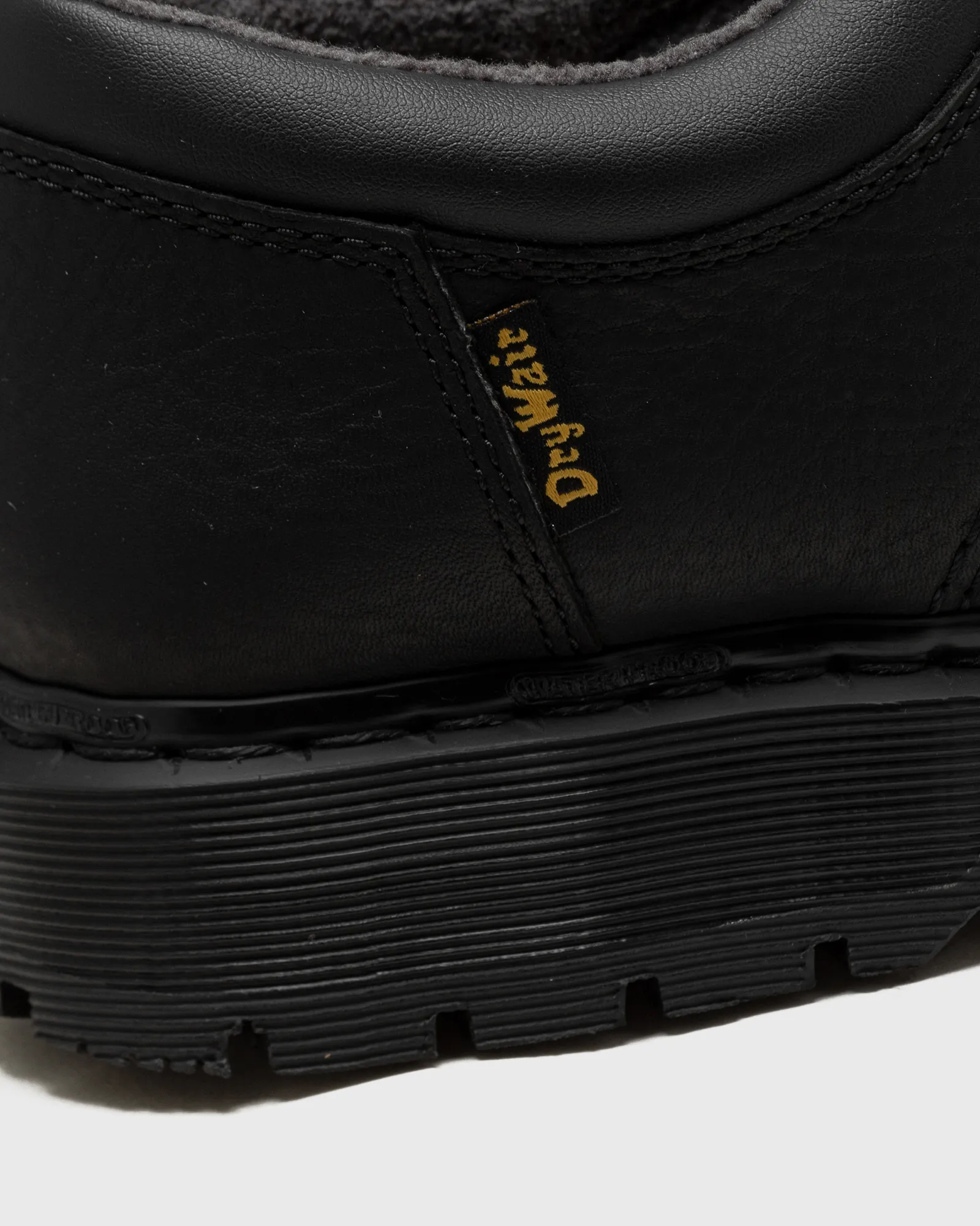Dr. Martens 8053 Preto Porta Traseira Wp