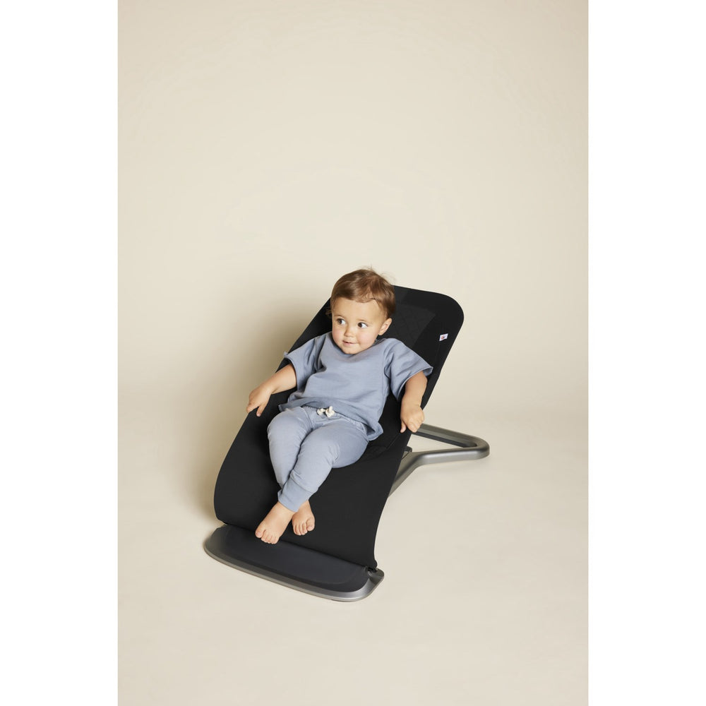 Køb Ergobaby Onyx Black Evolve Bouncer