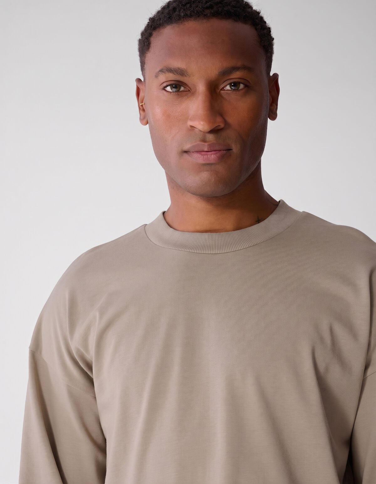 Basis Relaxed Fit Longsleeve Lichtgroen