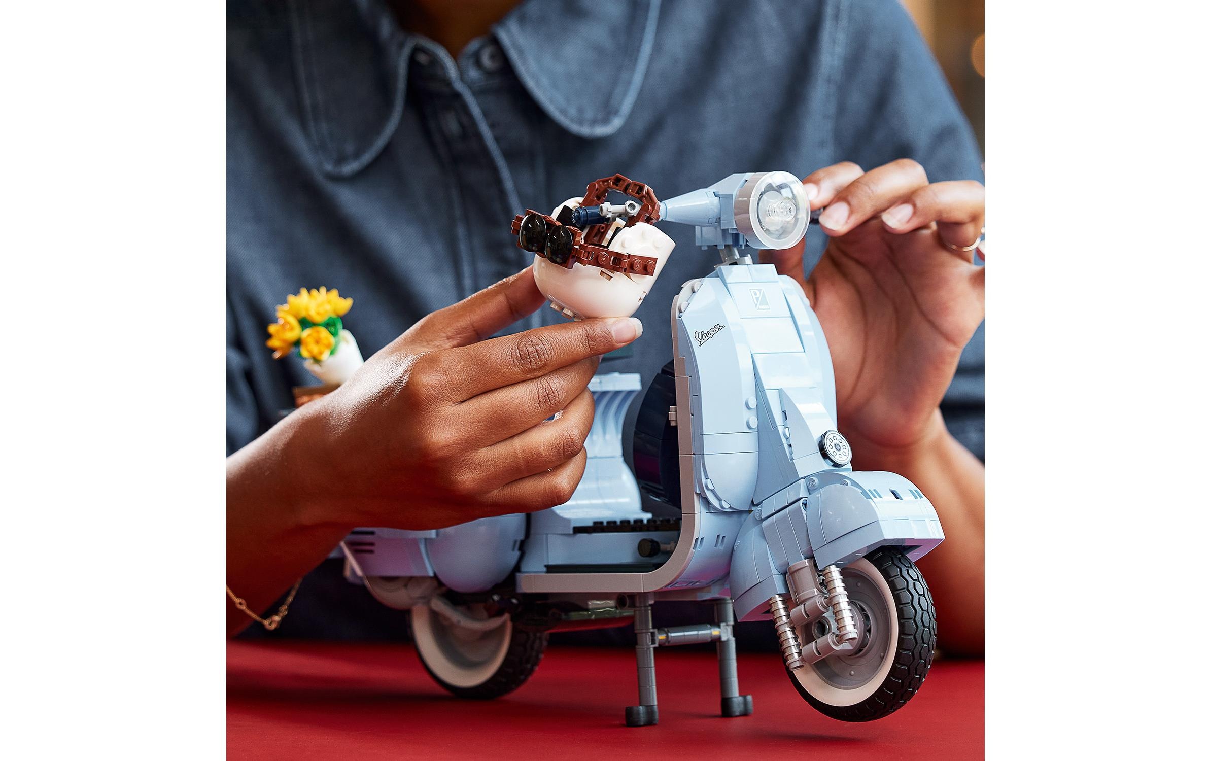LEGO® Spielbausteine »Vespa 125 10298«