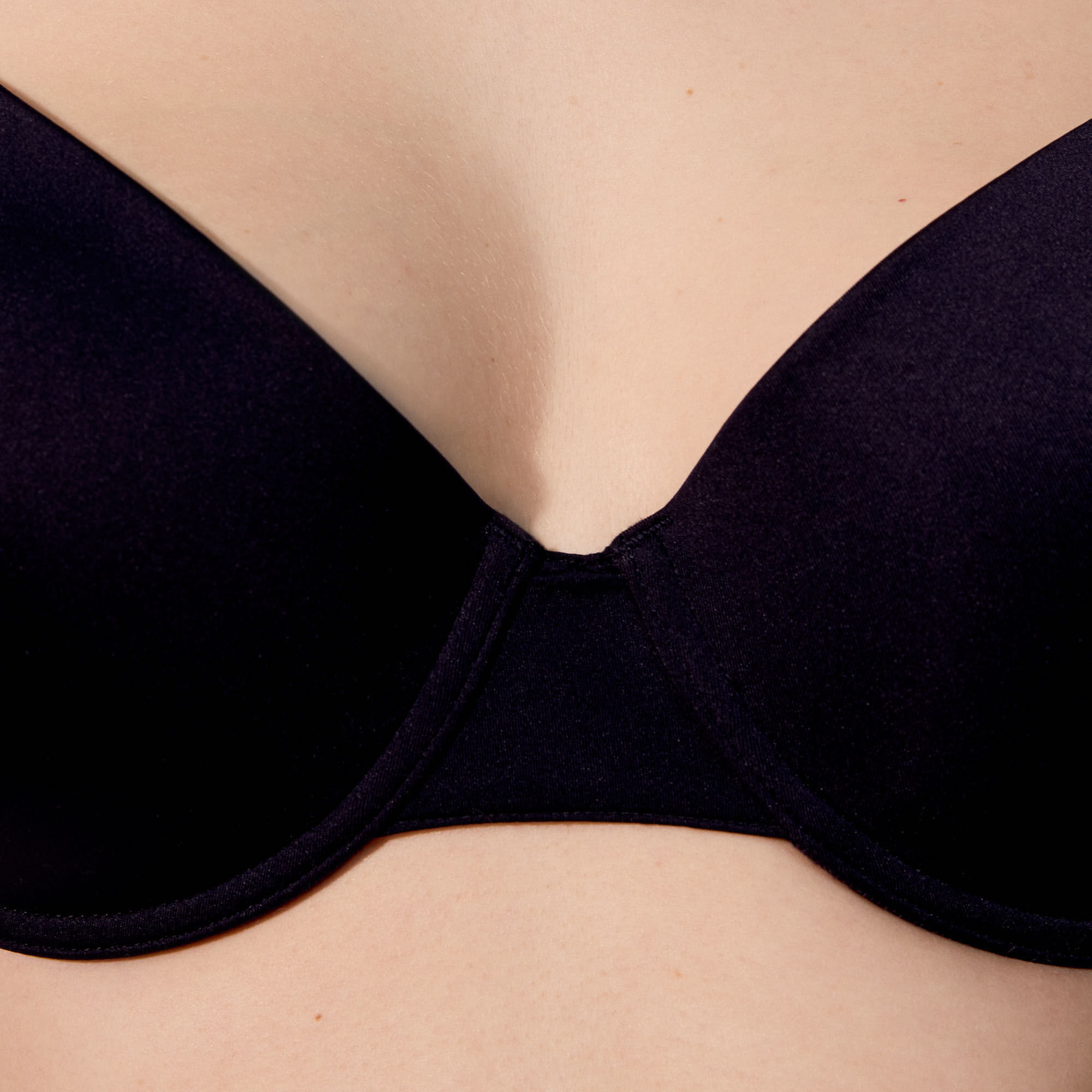 Soutien-gorge ampliforme en microfibre