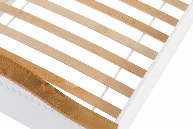 Home affaire Massivholzbett »Graz, hohe Belastbarkeit, klassischer Landhausstil, FSC® zertifiziert« Breite/Belastbarkeit 180cm/220 KG, 90cm/=120KG,  mit dekorativen Fräsungen, inklusive Lattenrost