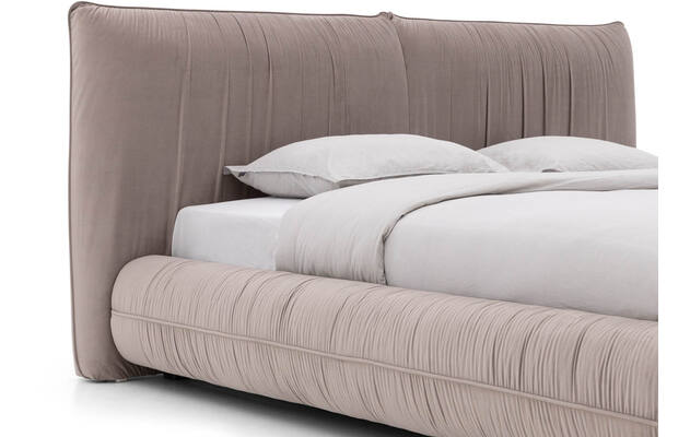 Gestoffeerd Bedframe Milano