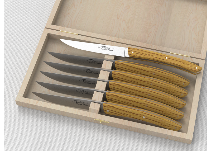 Service de 6 couteaux de table LE THIERS® avec un manche en bois de chêne et lame en acier inoxydable