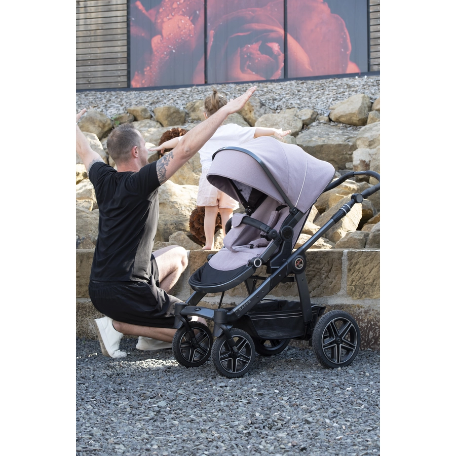 Hartan Kinderwagen Racer GTX mit Handbremse Casual Collection classy dots (906) Gestellfarbe platin