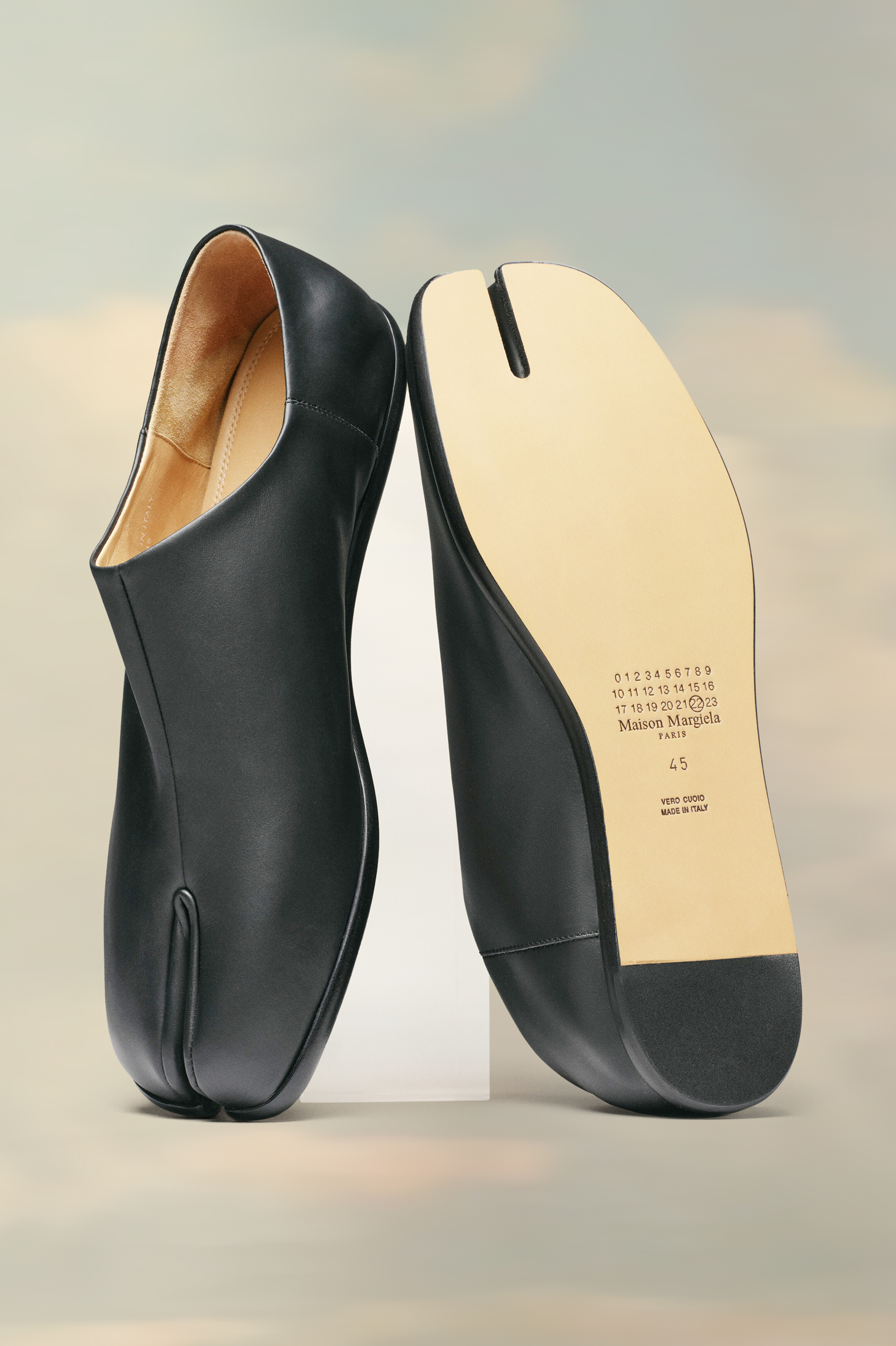Chaussures Plates Babouches Tabi Noir