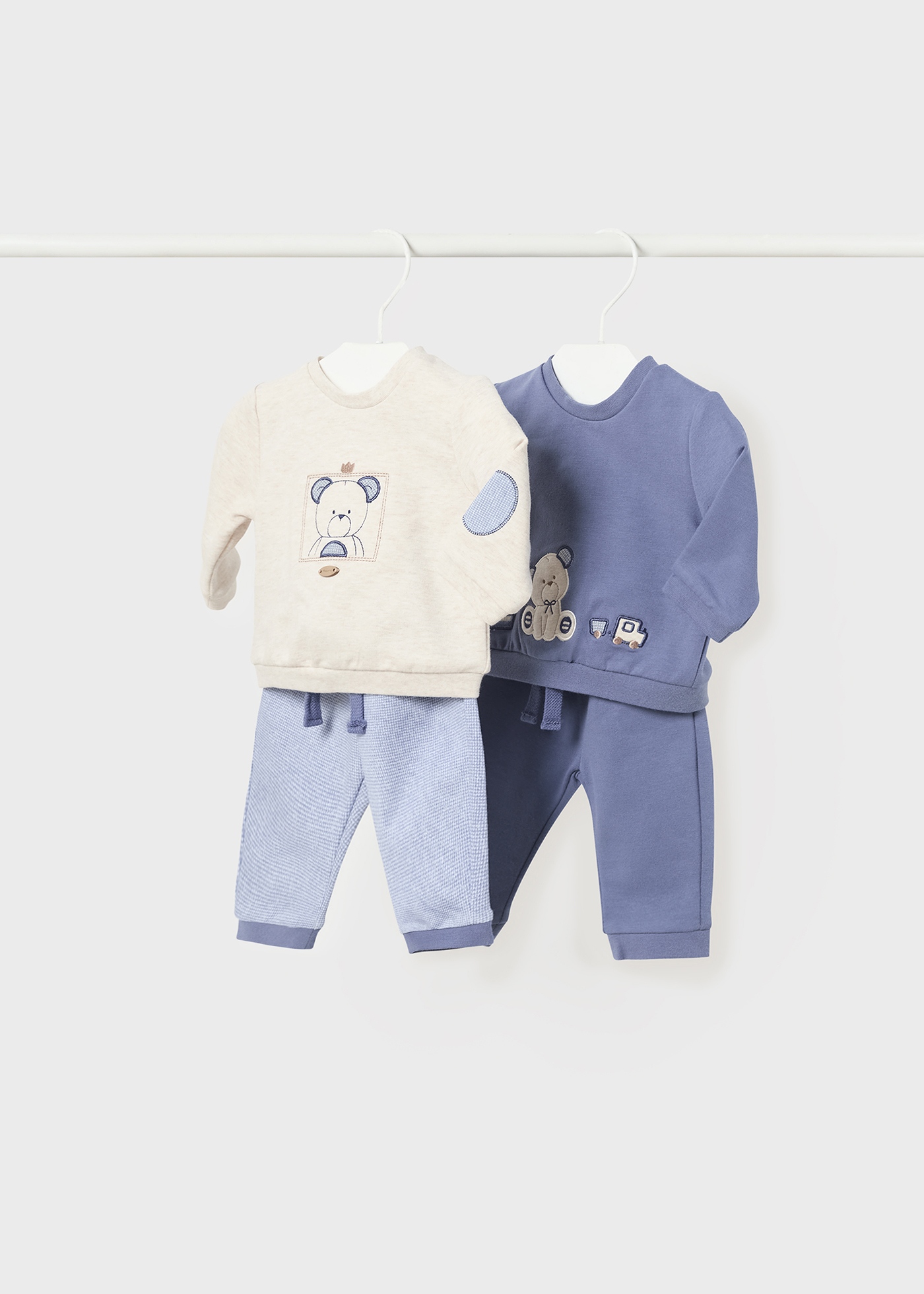 Conjunto de 4 peças Better Cotton para recém-nascidos