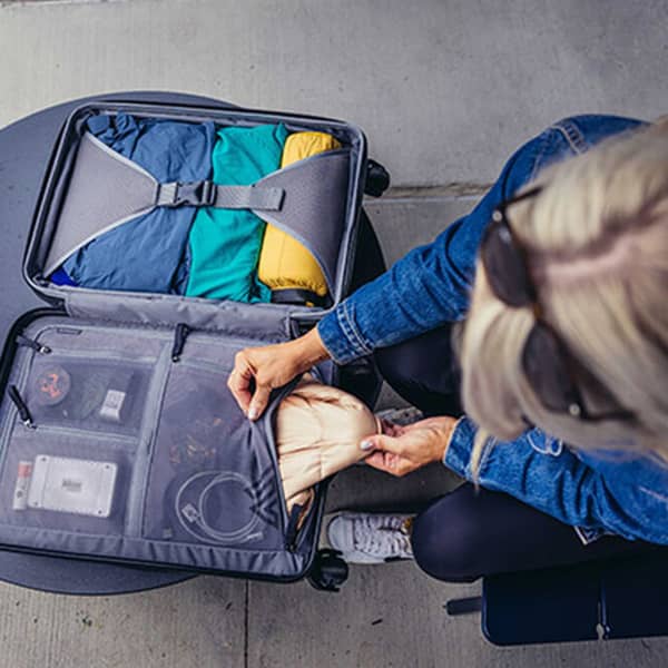 Bagagerie de voyage GREGORY DIVIDE ROLLERS QUADRO PRO INT CARRY ON OPTIC BLACK