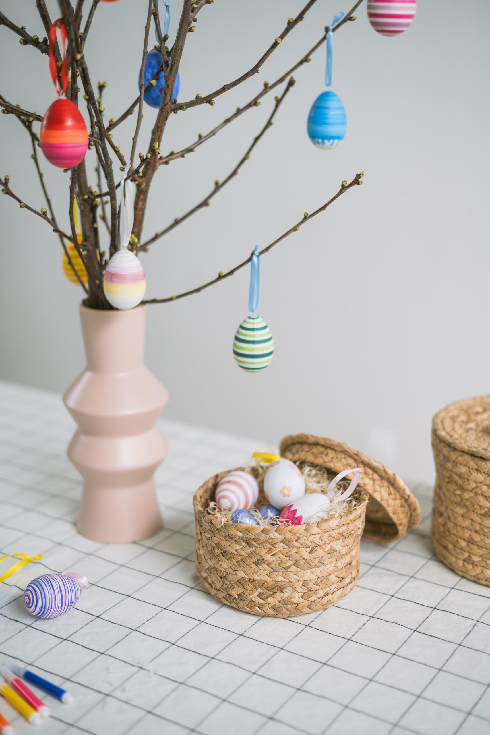 (156-tlg. Set) Bastel Ostereier do it yourself Deko für Ostern mit Aufhängeband   Stifte
