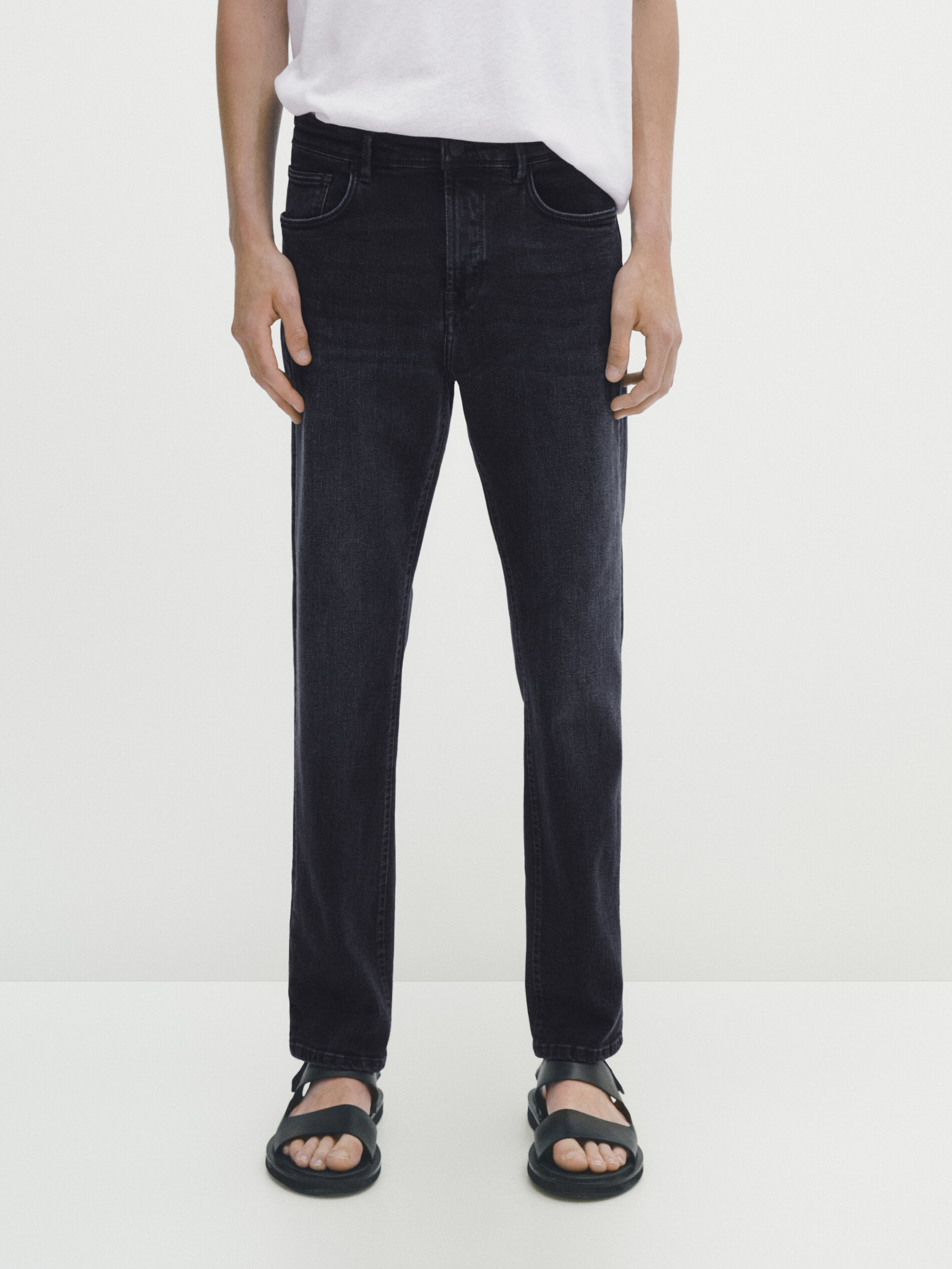 Calça vaqueira slim fit azul e preta - INDIGO