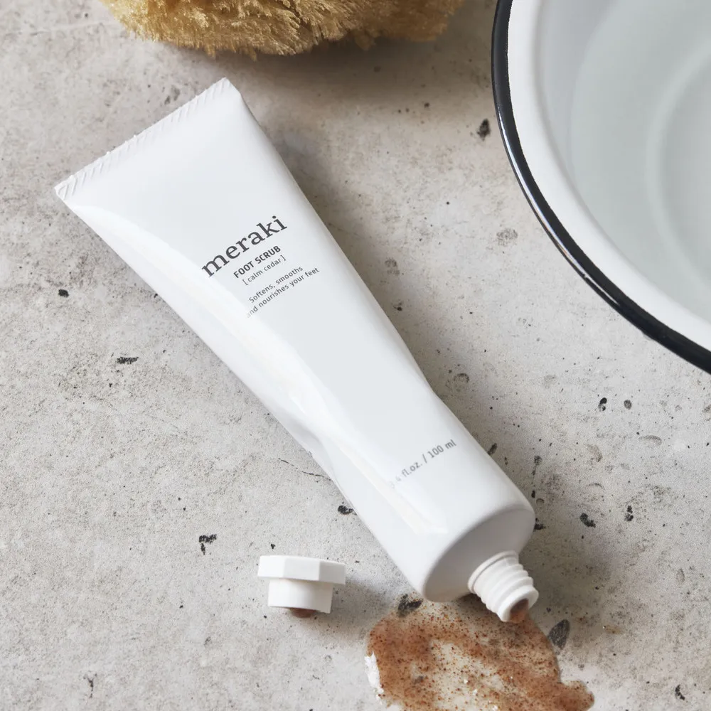 Meraki Fodscrub Calm Cedar - 200 ml