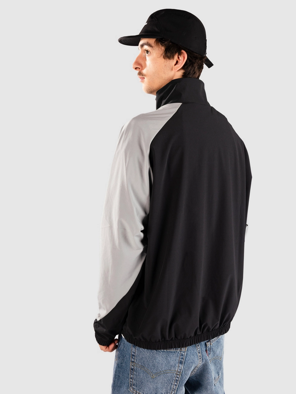New Balance Woven Track Jacket black