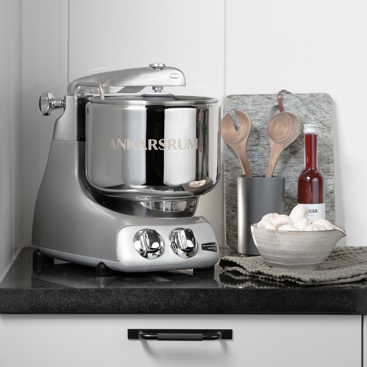 AKM 6230 Kjøkkenmaskin + Deluxepakke, Jubilee Silver