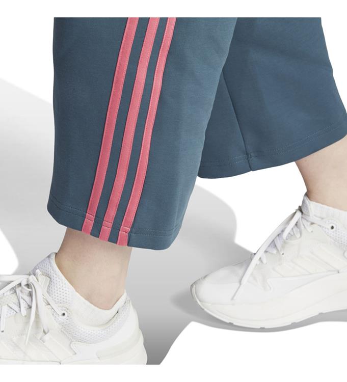 adidas Women Future Icons 3-Stripes Broek