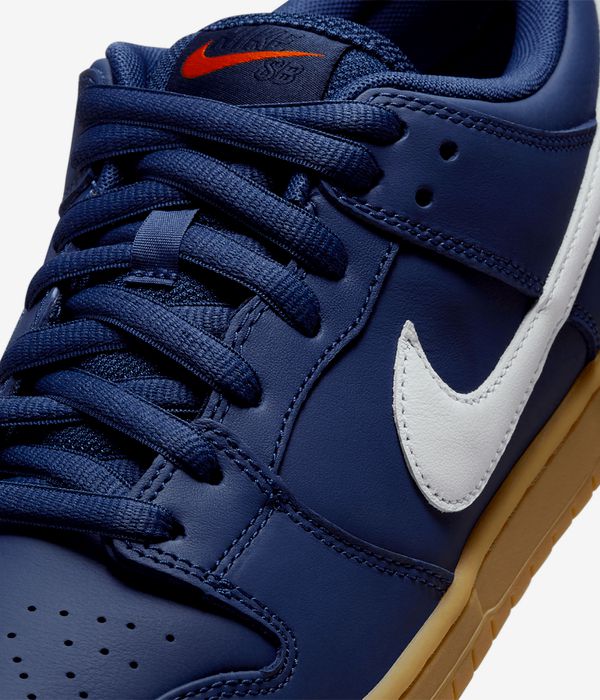 Nike SB Dunk Low Pro Iso Schuh (navy white navy gum)
