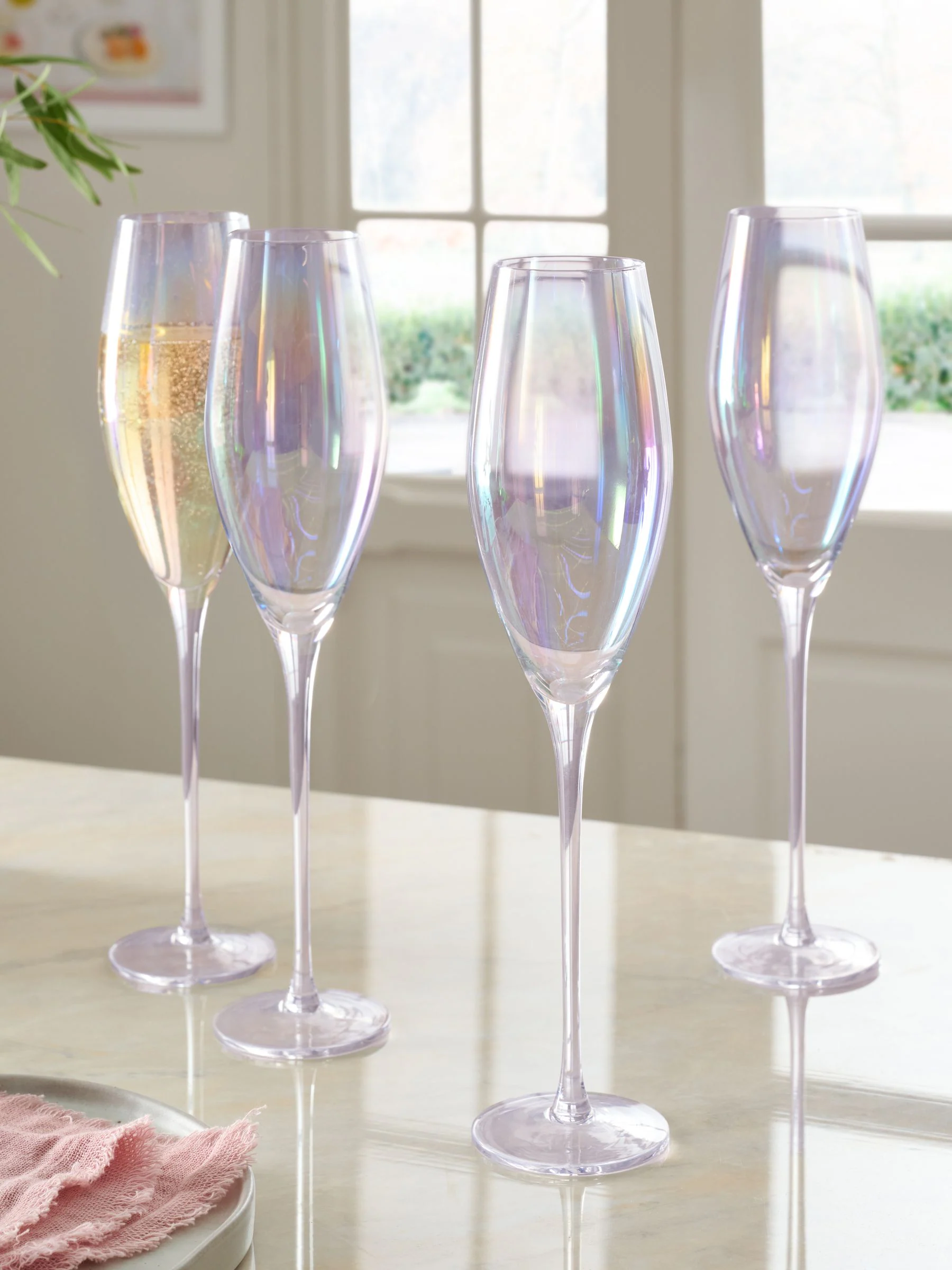 Set of 4 Vienna Crystal Champagne Flutes