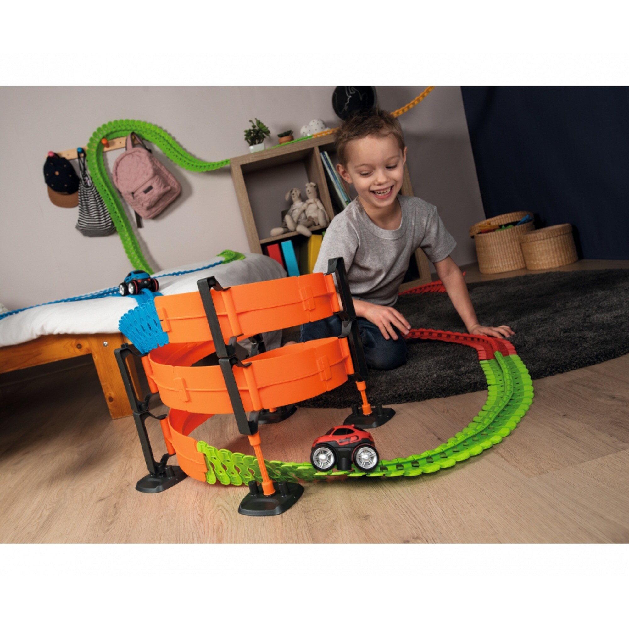 Simba Rennbahn Smoby Flextreme Superlooping Set