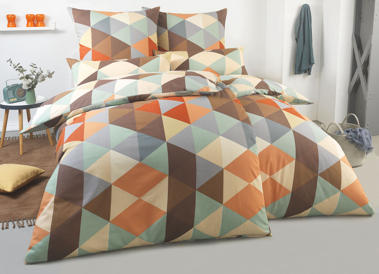 Farbenfrohe Bettwäsche-Garnitur aus Polycotton