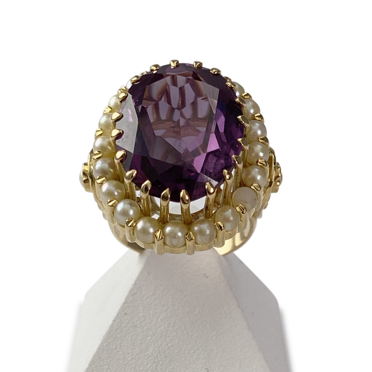 Bague d'occasion or 750 jaune perle de culture du japon corindon