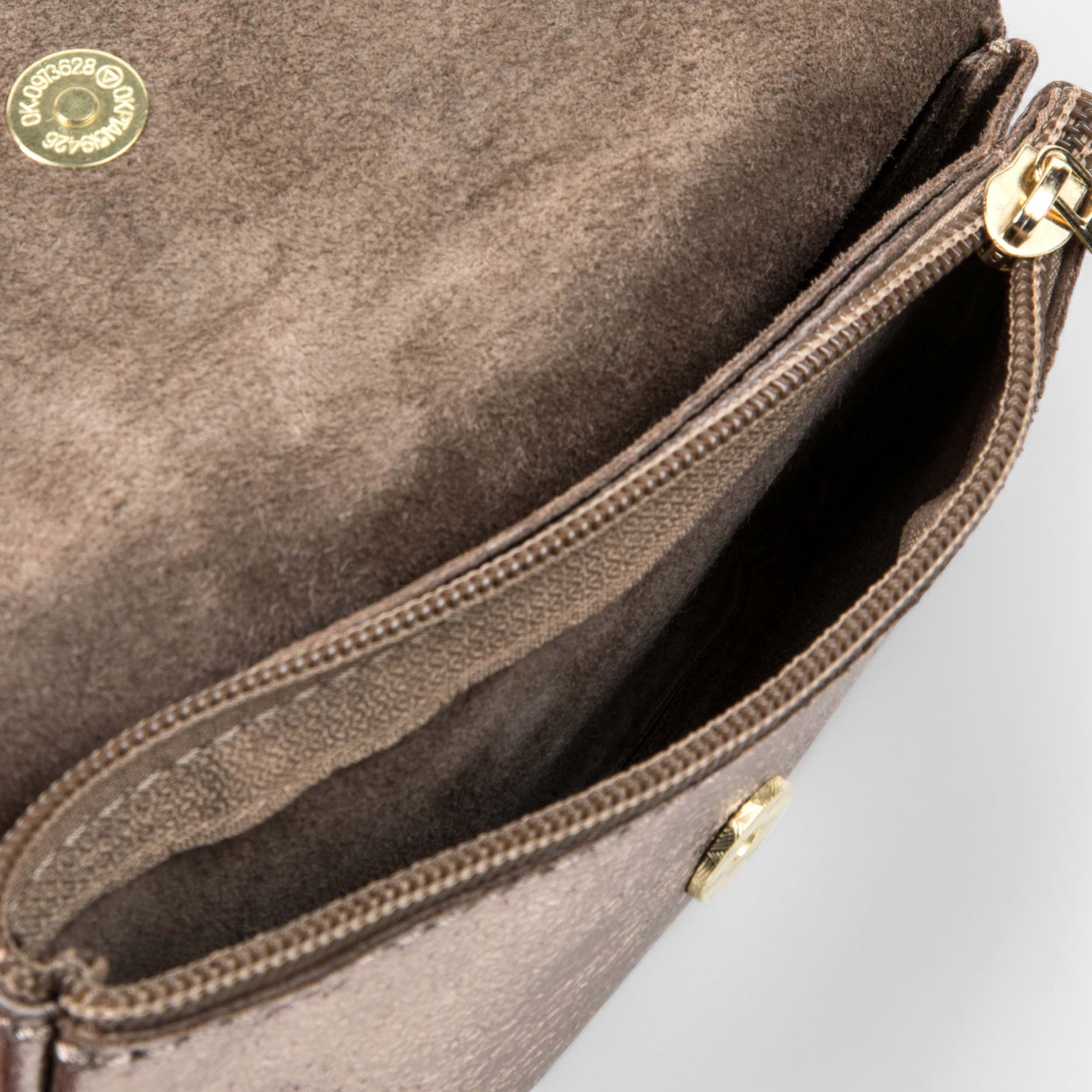 Petite maroquinerie en cuir bronze
