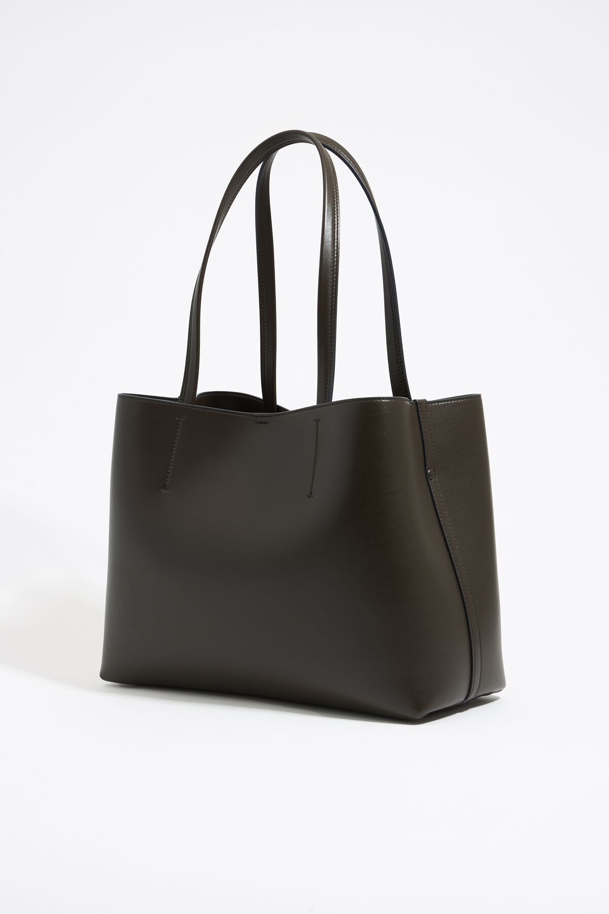 Bolsa grande estilo Chihuahua em couro verde-oliva.