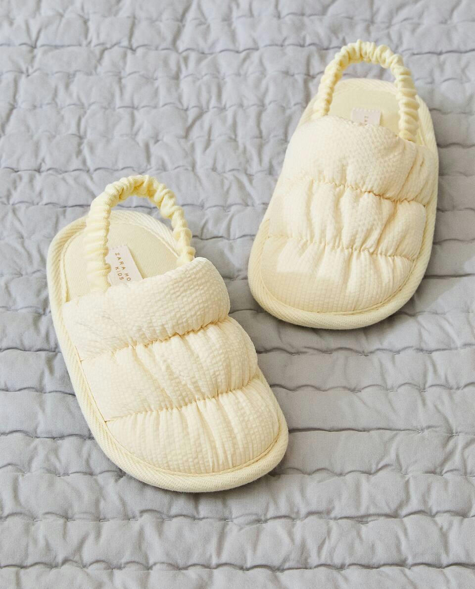 CHINELOS ACOLCHOADOS