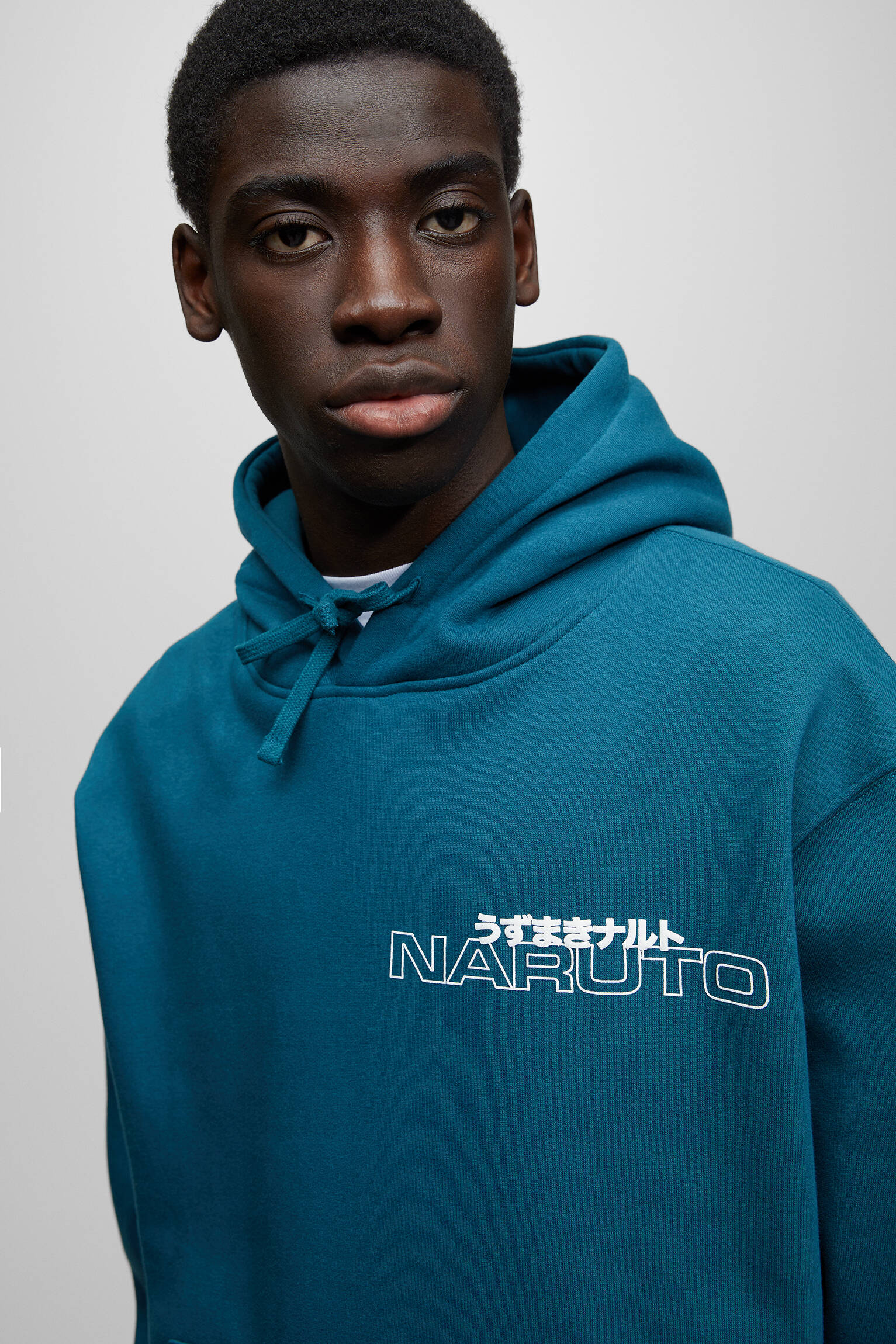 MOLETOM COM ESTAMPA DE NARUTO NAS COSTAS - GARRAFA