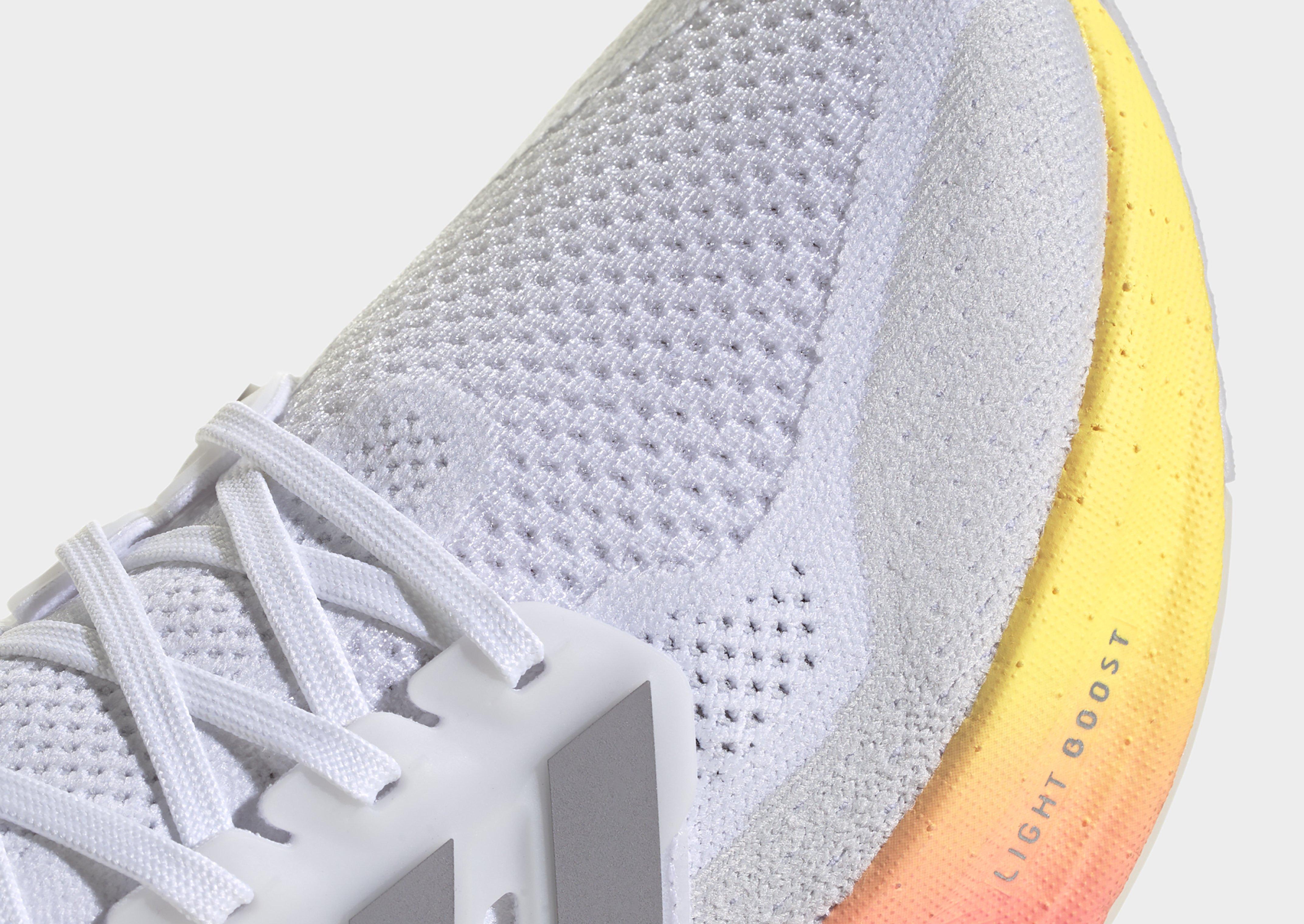 adidas Chaussure Ultraboost 5