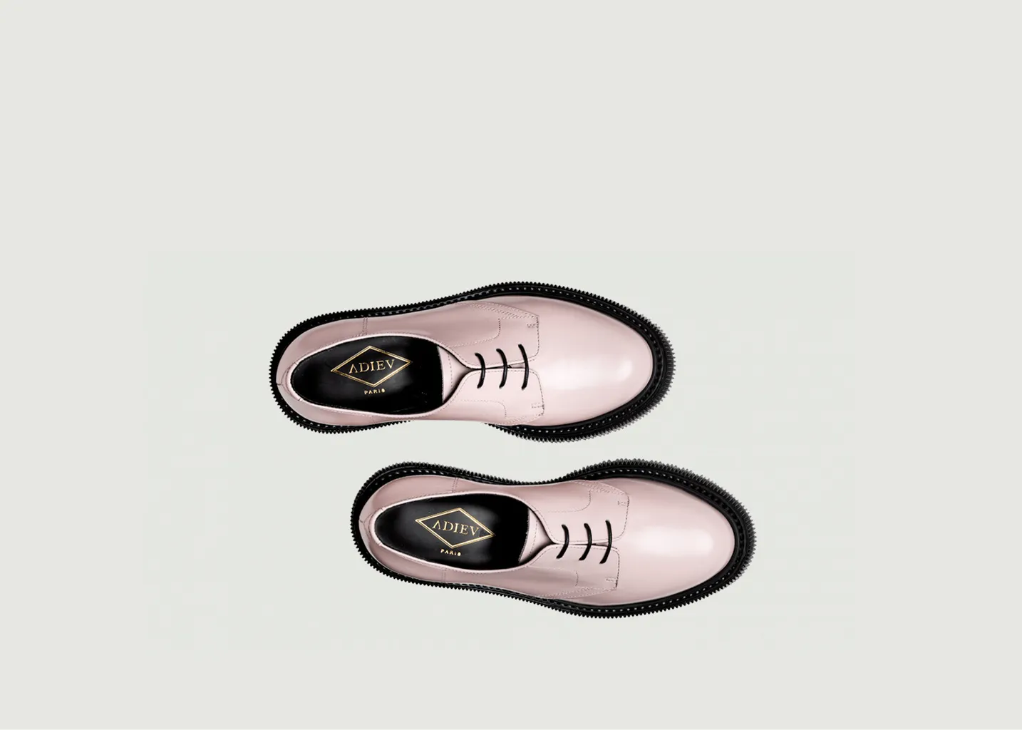 Derbies Type 132 Adieu