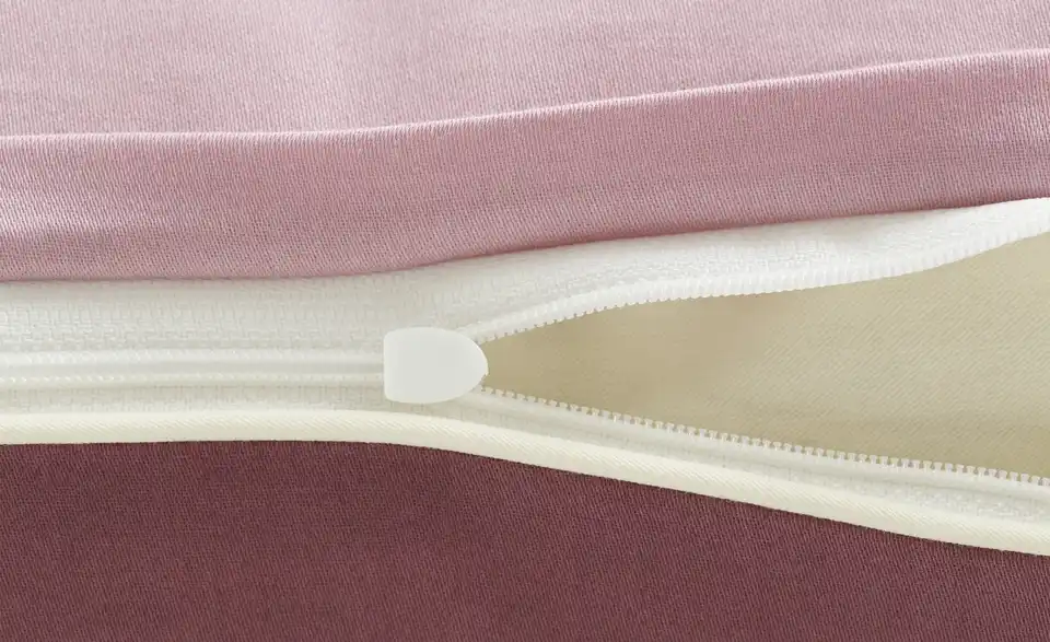 como Satin Wende-Bettwäsche Satin Piping Beere 135x200 cm, 80x80 cm