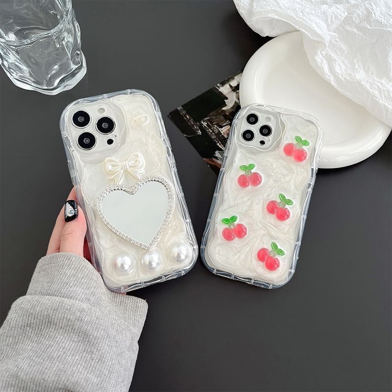 Mobby - Cherry / Hart Gespiegeld Telefoonhoesje - iPhone 15 Pro Max / 15 Pro / 15 Plus / 15 / 14 Pro Max / 14 Pro / 14 Plus / 14 / 13 Pro Max / 13 Pro / 13 / 13 mini / 12 Pro Max / 12 Pro / 12 / 12 mini / 11 Pro Max / 11 Pro / 11