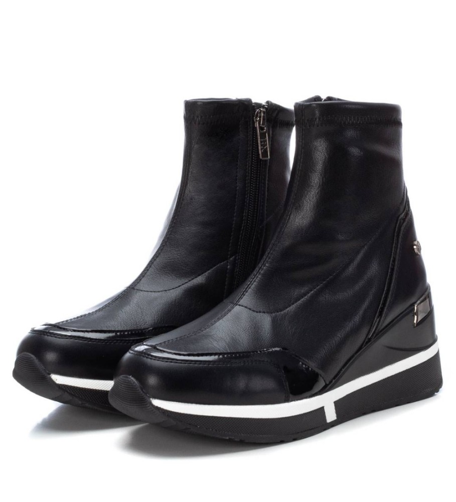 Botas Xti 141794 pretas - altura do salto: 6 cm -