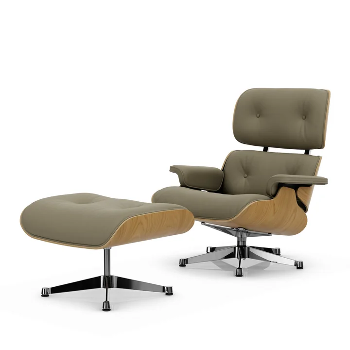 Vitra - Lounge Chair & Ottoman, poliert, Kastanie natur, Leder Premium F, sand (neue Masse)