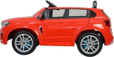 BMW XM5 Elbil, Rød