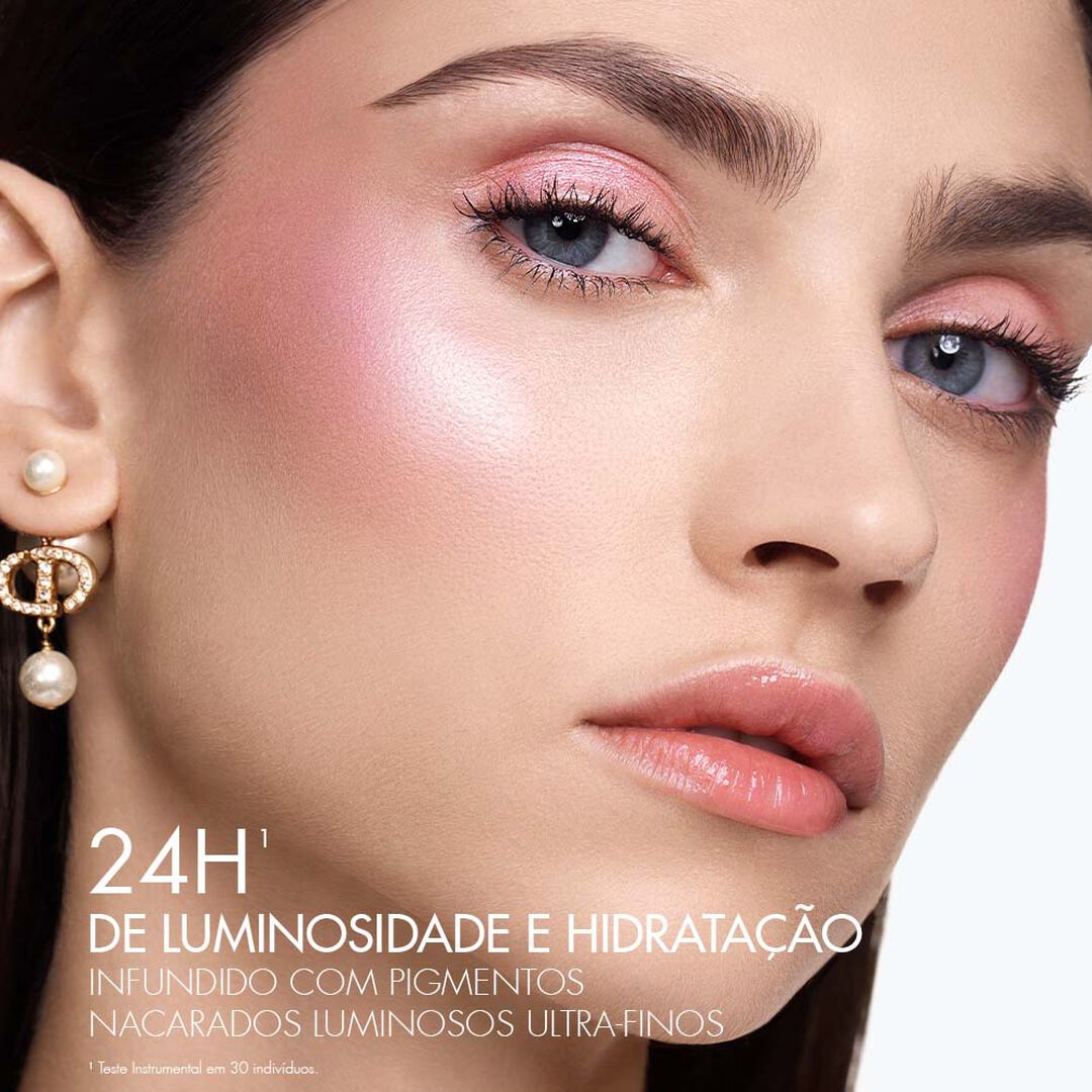 Dior Forever Glow Maximizer - Highlighter líquido de longa duração