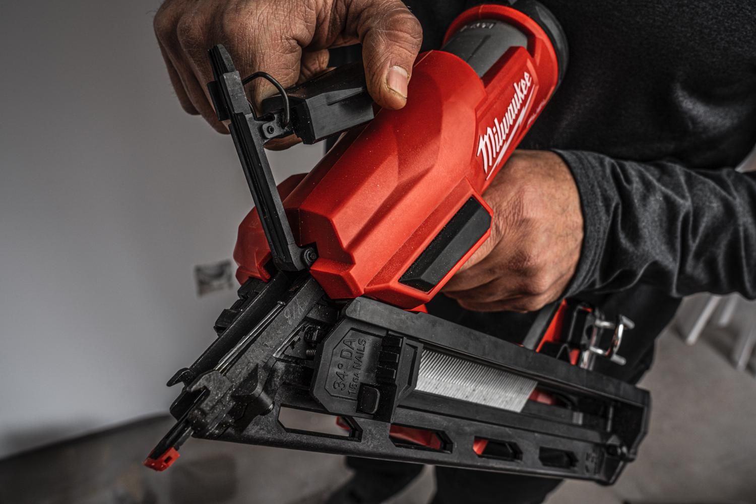 Milwaukee M18 FUEL™ FN15GA-0X Accu Afwerktacker 15Ga 18V Basic Body in HD-Box - 4933478091