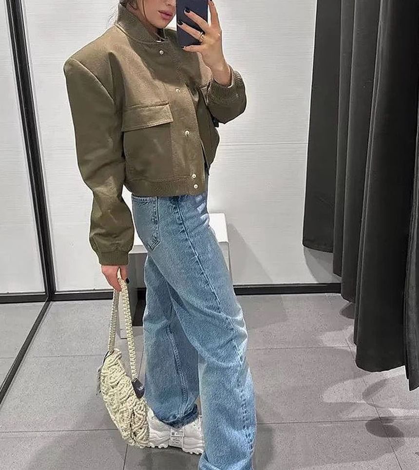 Sosana - Lange mouwen effen crop bomberjack