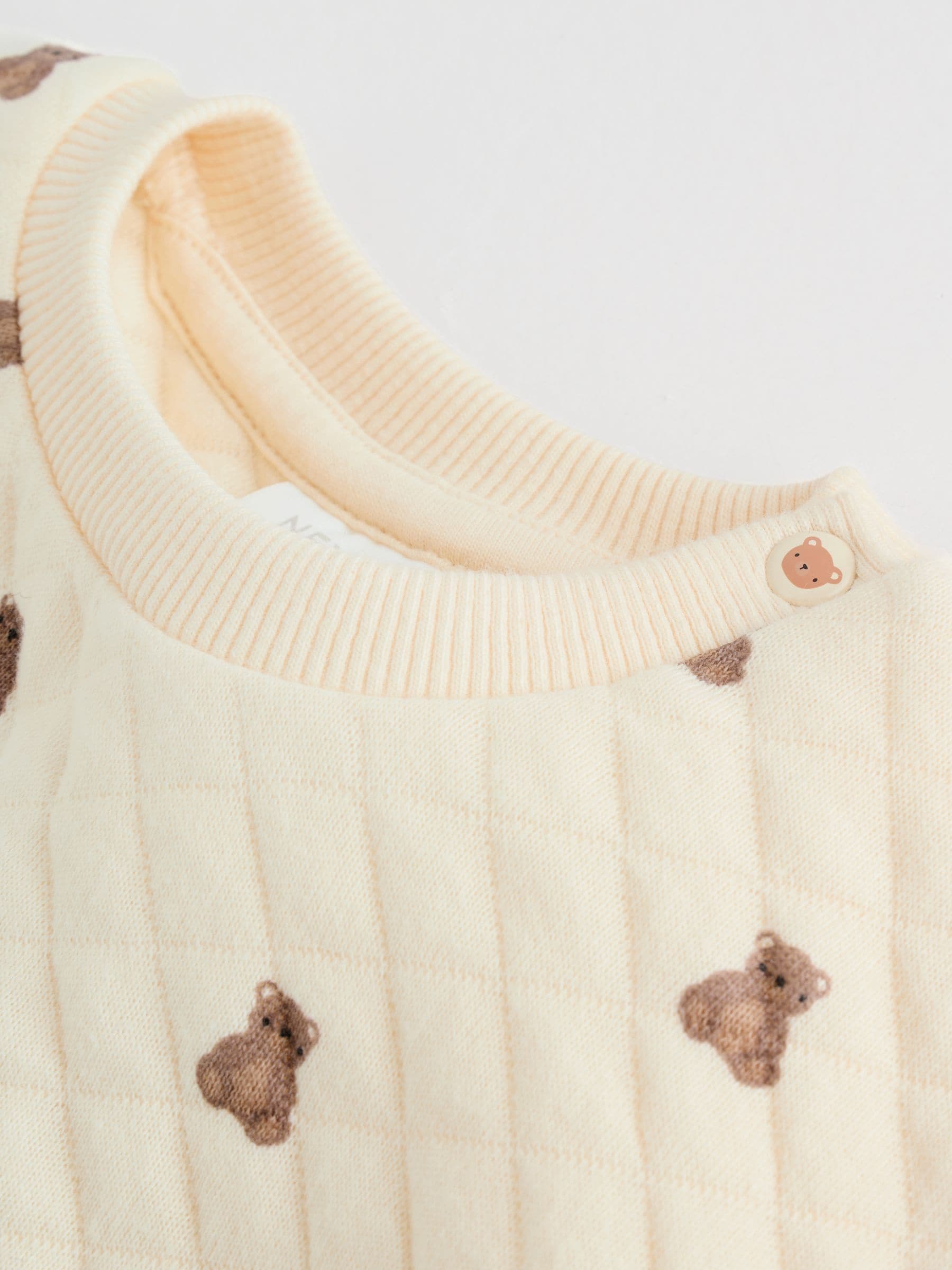 Neutraal met beren - Baby Quilted Sweat and Joggers Set (0mths-2yrs)