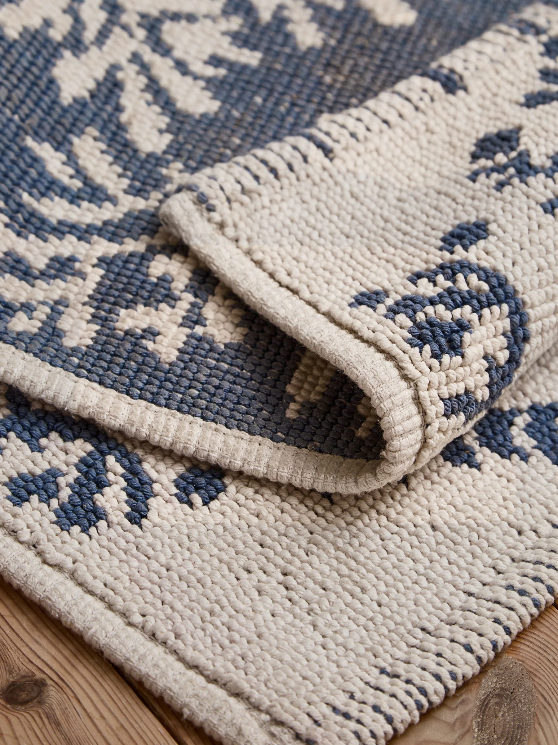 Seeking Simplicity Floral Print 100% Cotton Bath Mat