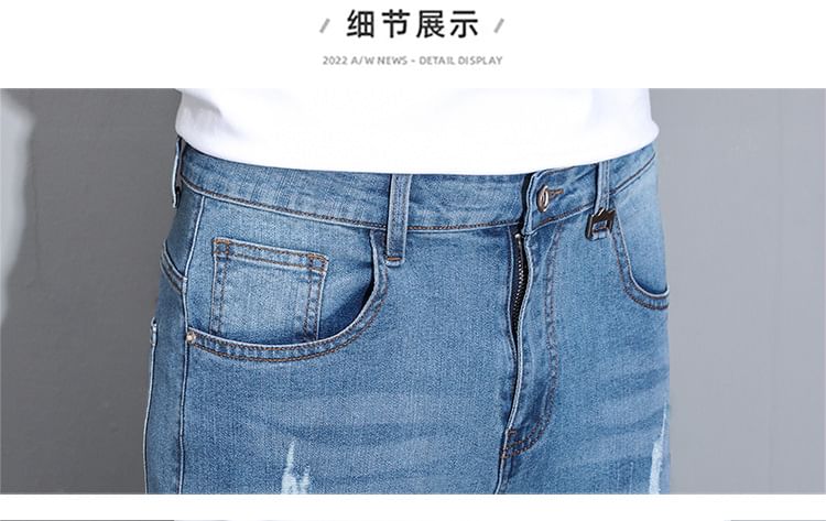 Lefitt - Mid Rise Washed Denim Shorts