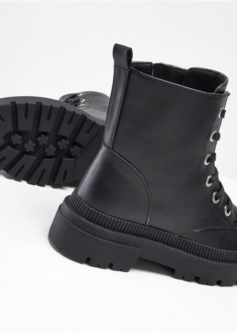 Bottines à lacets
