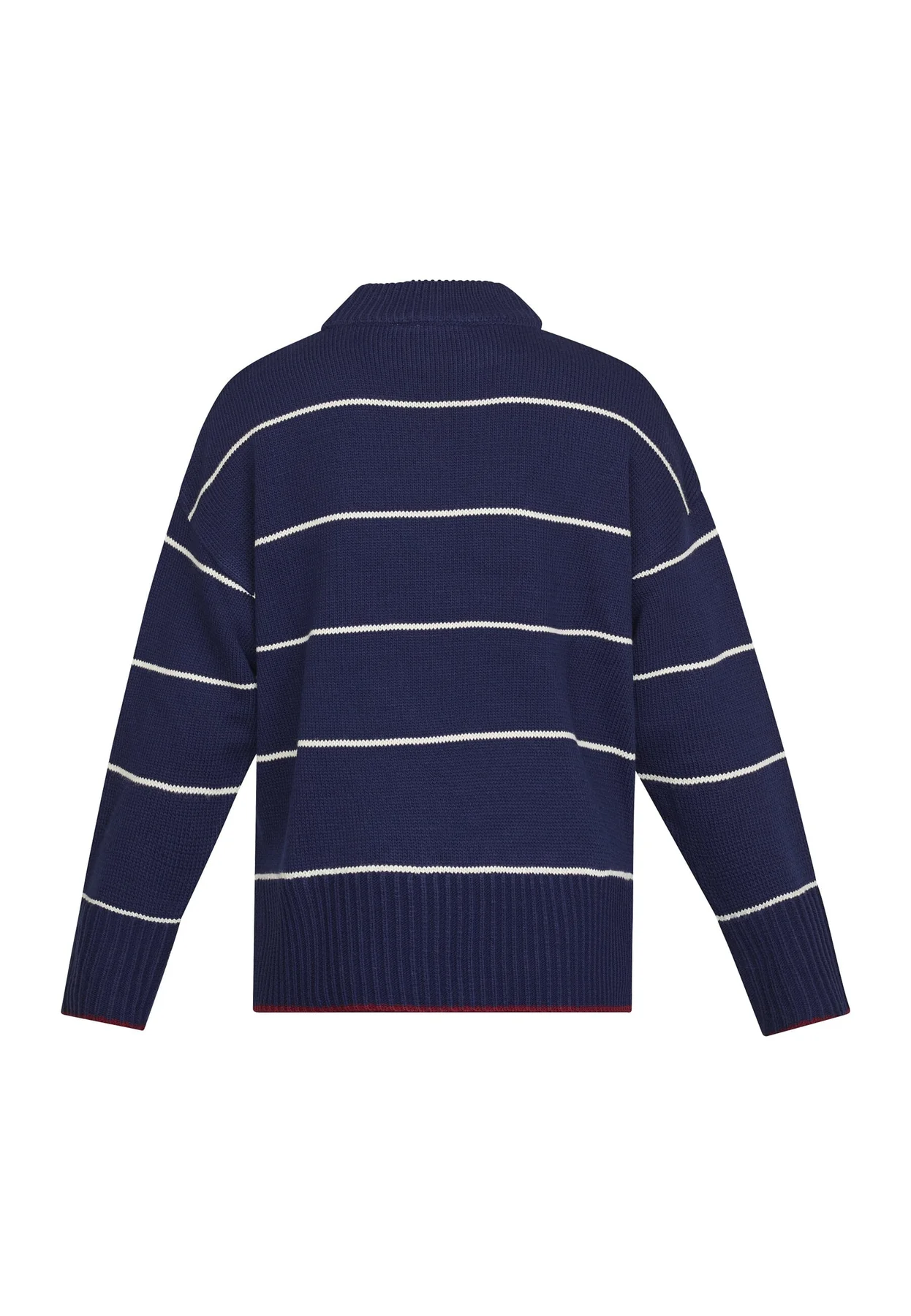 Sisters Point Miba-Loose1 831 midnight cream