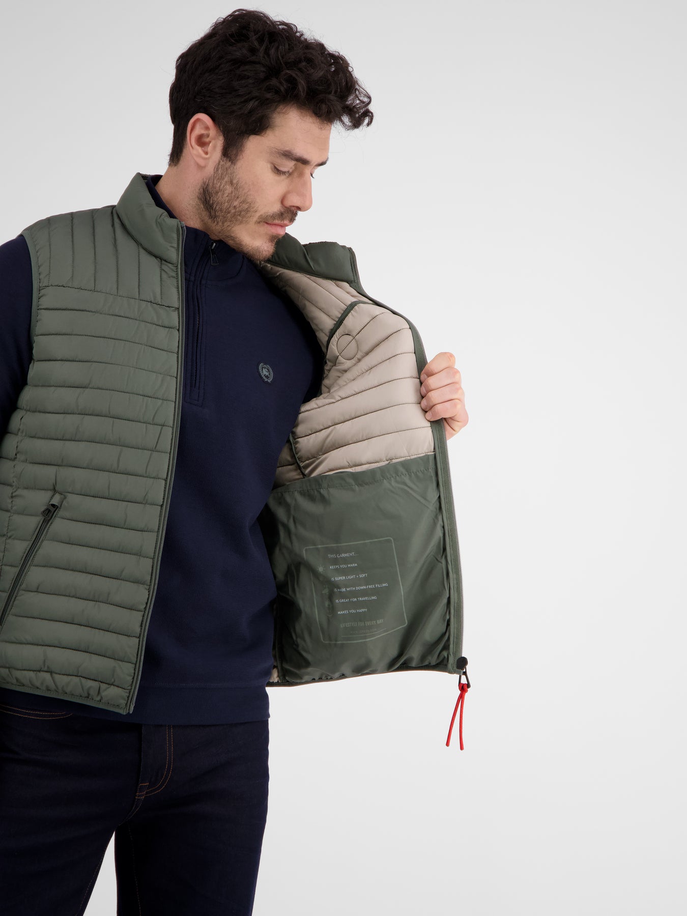 LIGHT WEIGHT VEST