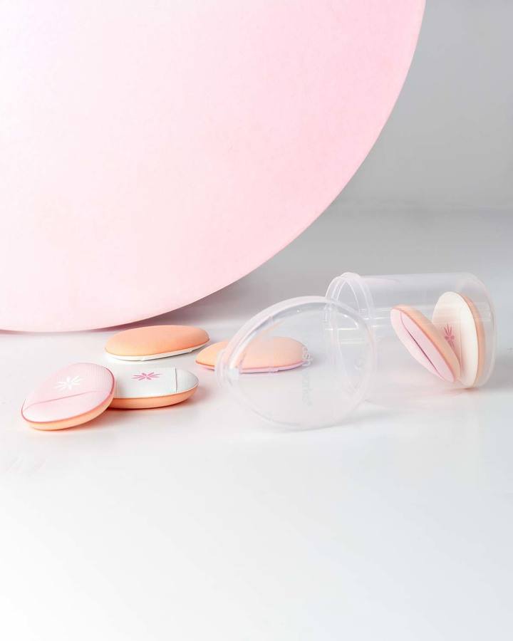 Brushworks Mini Pillow Puffs 6pcs
