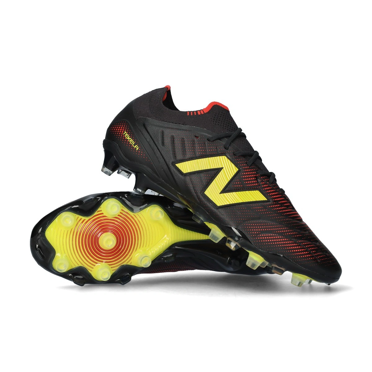 Chuteira New Balance Tekela Elite Low Laced FG V5