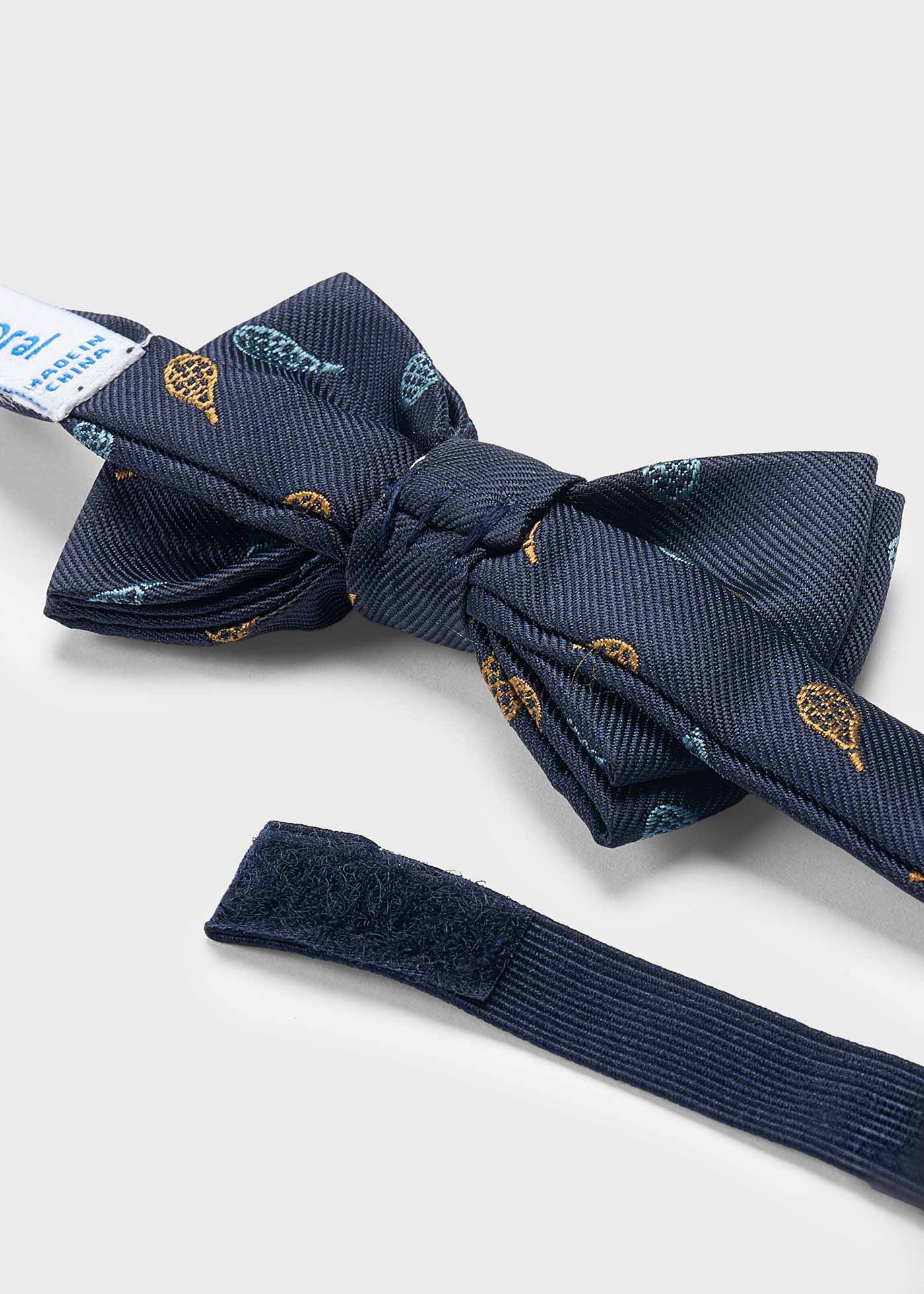 Gravata borboleta estampada para menino