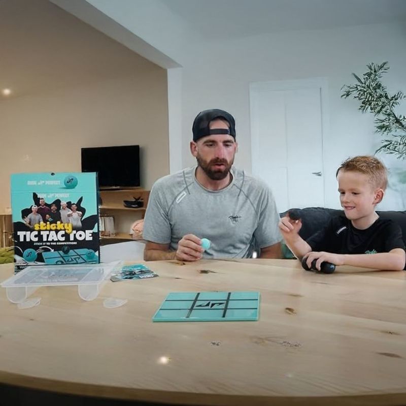 Dude Perfect - Sticky Tic Tac Toe - Behendigheidsspel - Multicolor - Kunststof