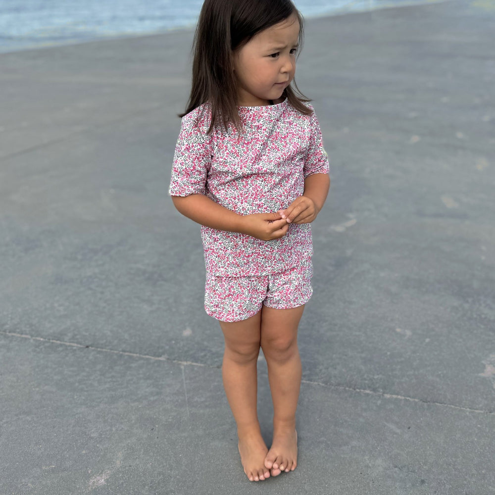 Køb Petit Crabe Wiltshire Bud Alexa Badeshorts - Lavet af Liberty© Stof