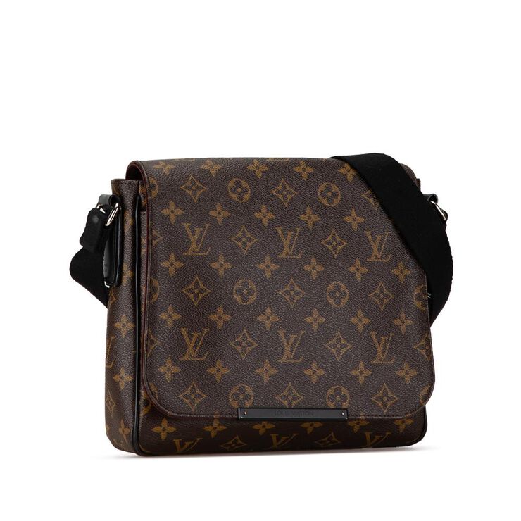 Louis Vuitton Vintage Louis Vuitton District Brown